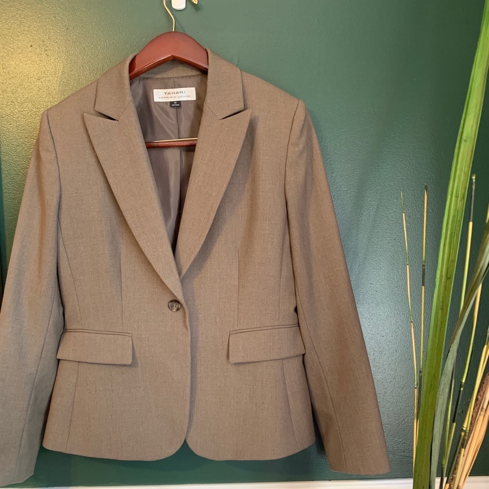 Tahari Tan Blazer